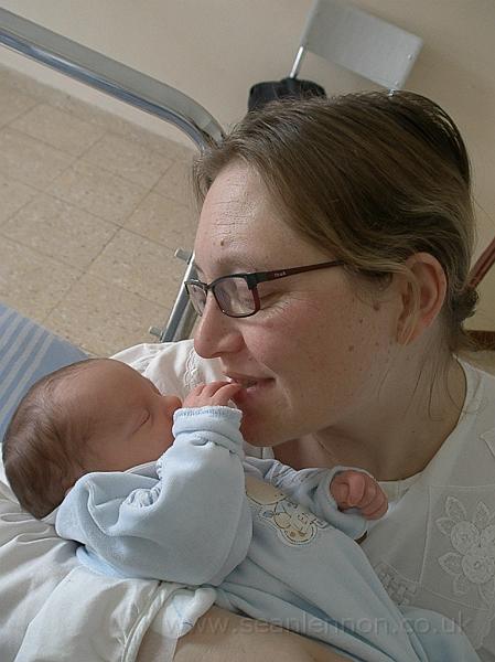 Loris Lennon (16-12-09) 018.jpg - OLYMPUS DIGITAL CAMERA         